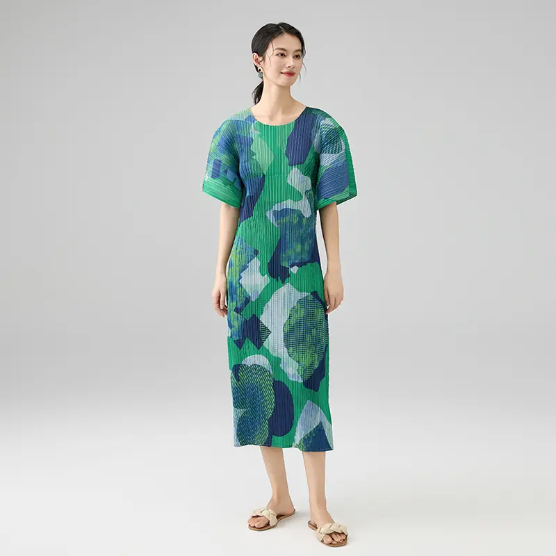 Women's Pleated Midi Dress – Abstract...