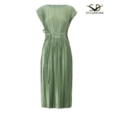 Women's Elegant Green Pleated Midi Dr...