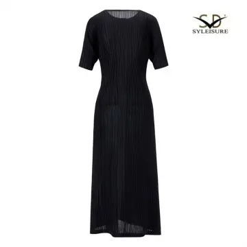 Women's Pleated Short - Sleeve Midi Dress