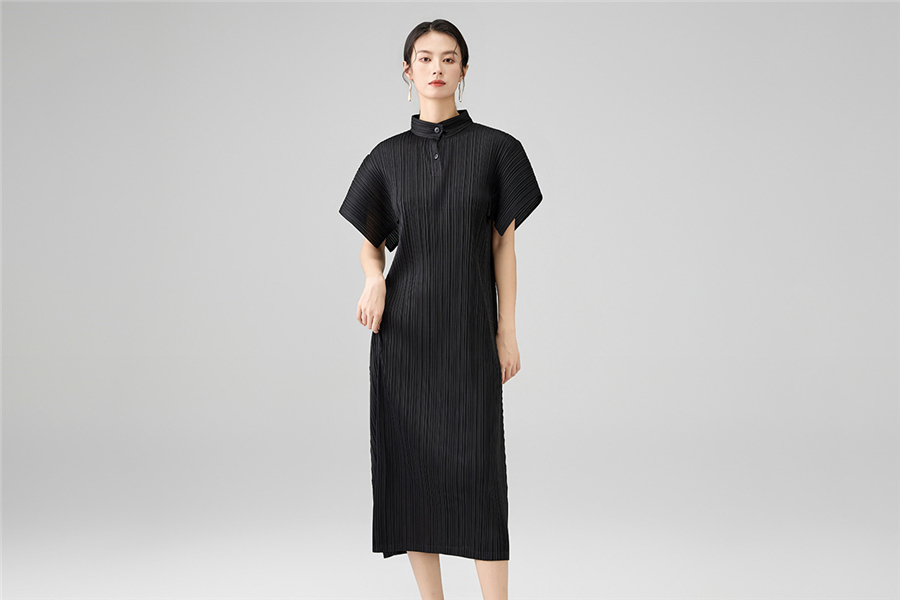 Women's Elegant Pleated Midi Dress