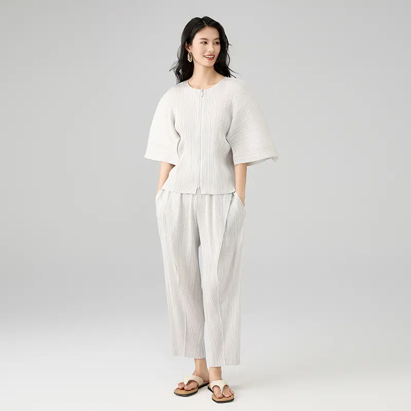 Women’s Wide Sleeve Pleated Top and C...