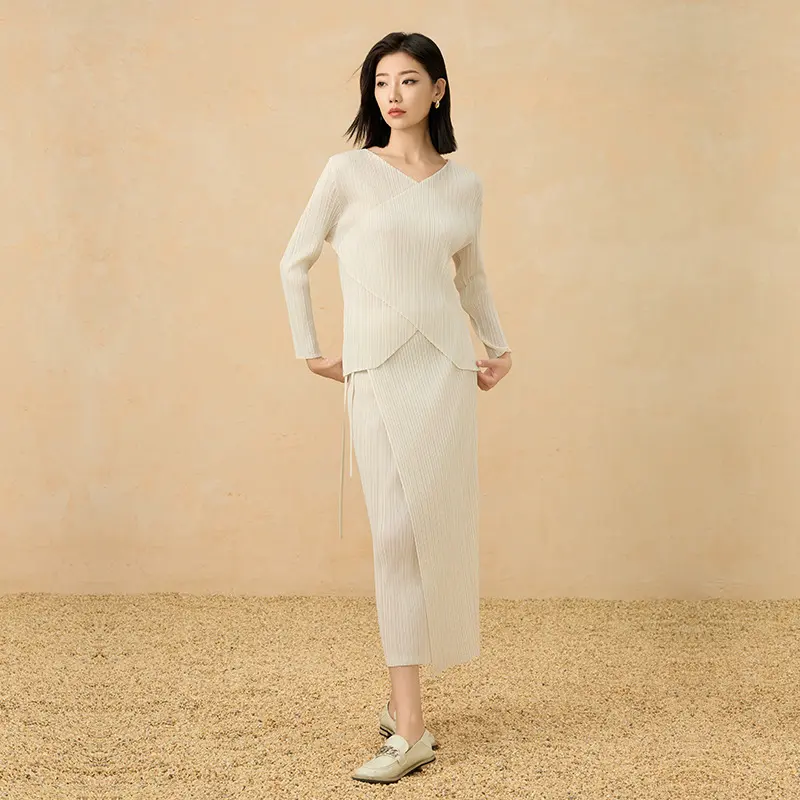 JXSY Leisure Unveils Next-Generation Pleated Dress Featuring Precision Micro-Pleat Architecture