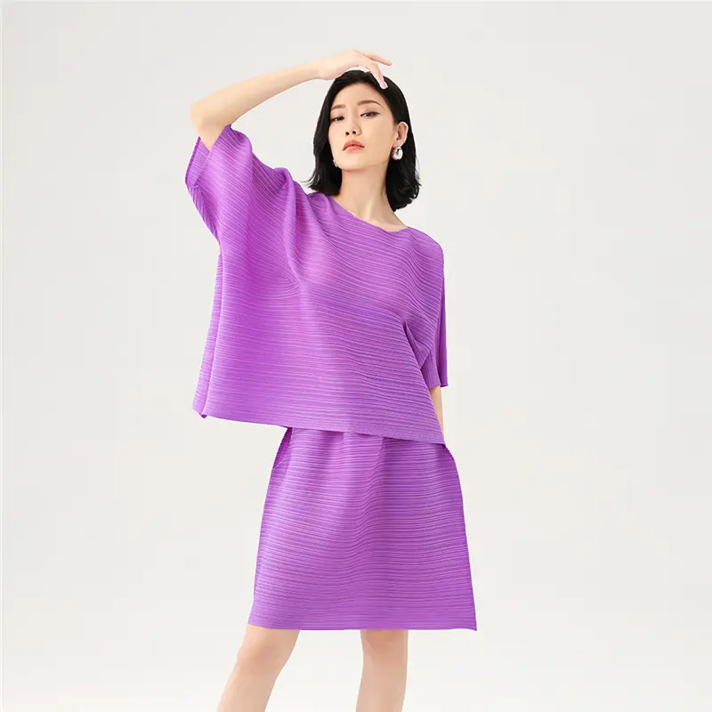 Women’s Pleated Two-Piece Skirt Set (6).jpg