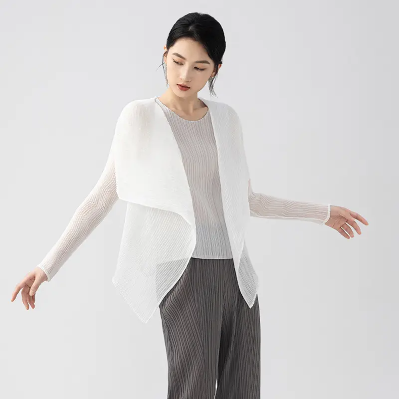 Women’s Lightweight Pleated Waterfall...