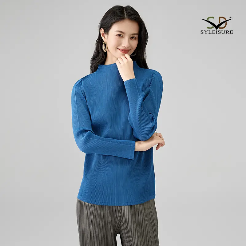 Women's Pleated Long - Sleeve Mock Ne...