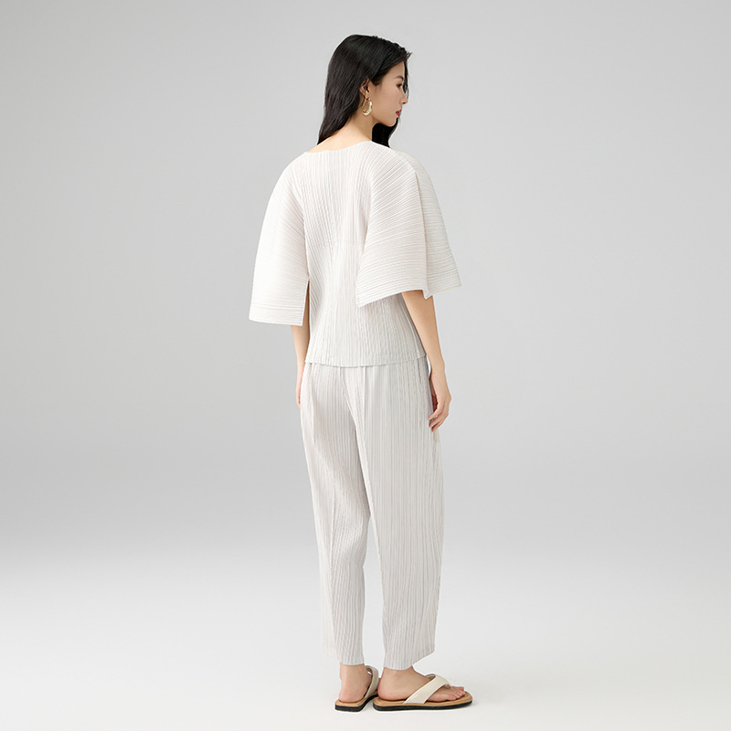 Suits 2329-2179 (4).jpg