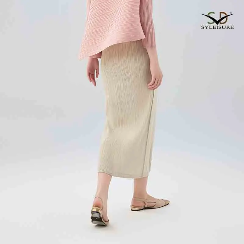 Women's Pleated Midi Skirt