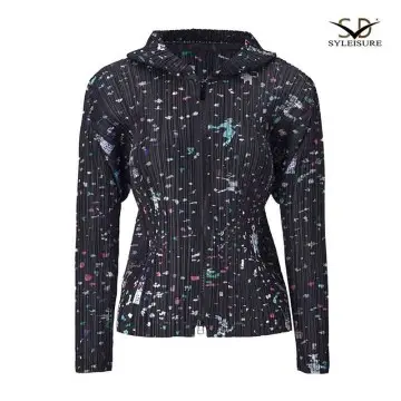 Women's Pleated Printed Hooded Jacket