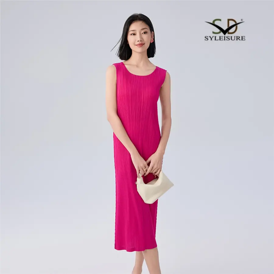 Slim Fit Midi Dress (3).jpg