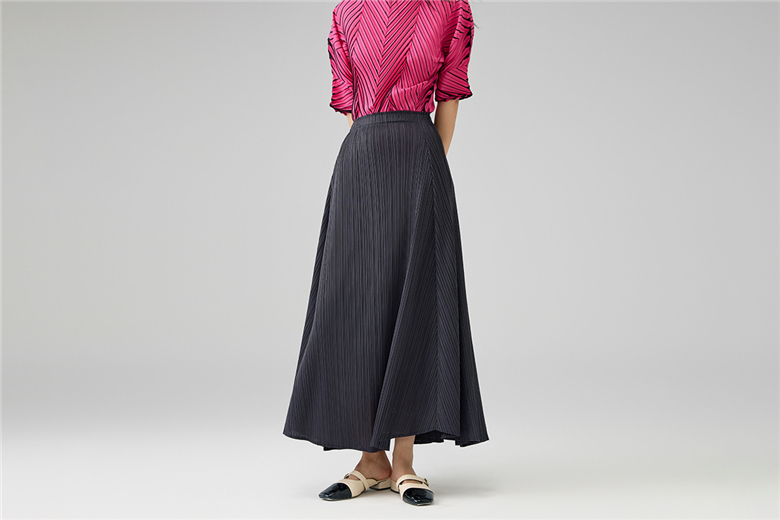 Elegant Pleated Maxi Skirt for Women