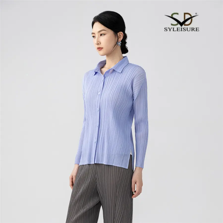 Women's Pleated Long - Sleeve Shirt
