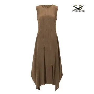 Women's Short - Sleeve Pleated Midi D...