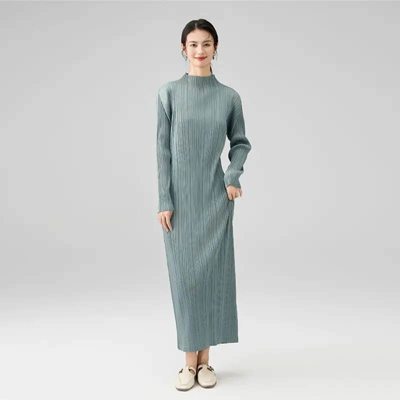 Elegant Pleated Long Sleeve Midi Dress (3).jpg
