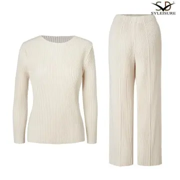 Women's Round Neck Long Sleeve Pleate...
