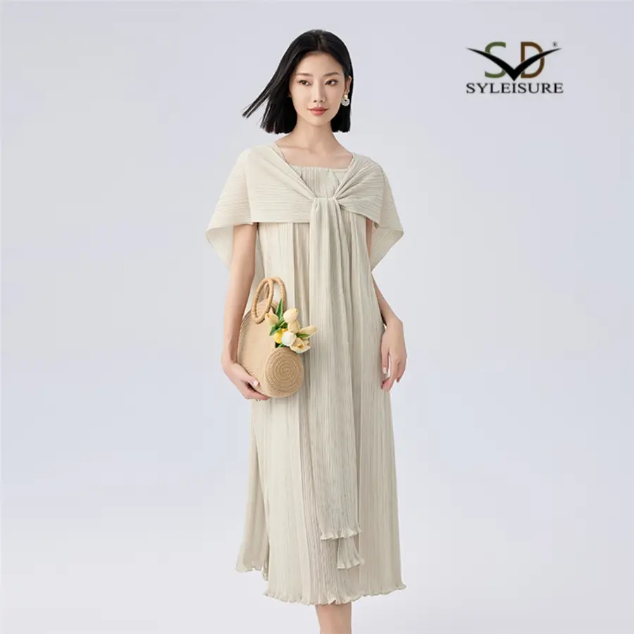 Women's Square Neck Cape - Style Plea...