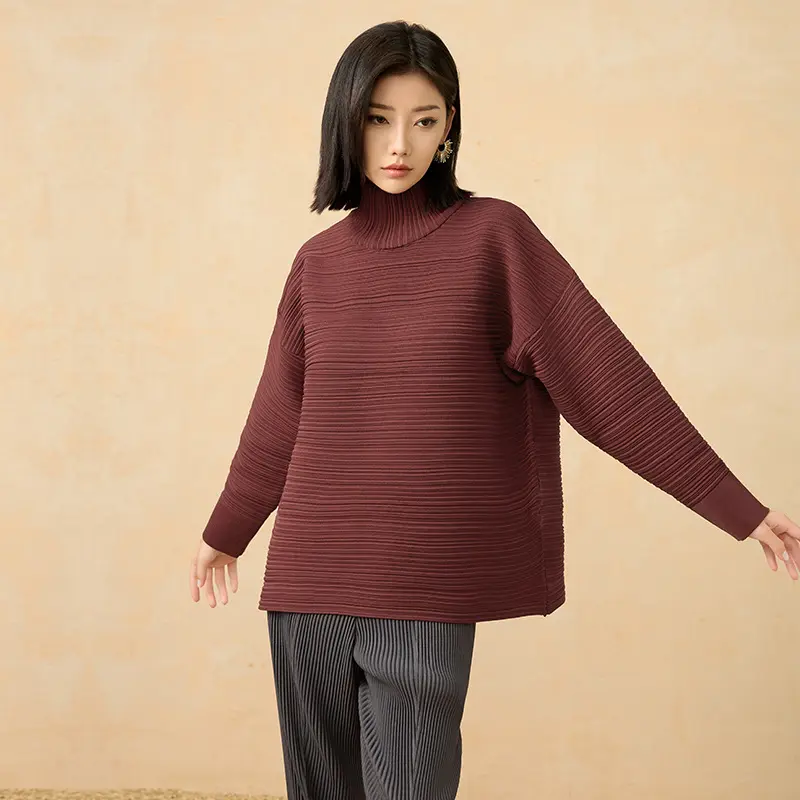 New Arrival: Elegant Pleated Turtleneck Sweater for Modern Women