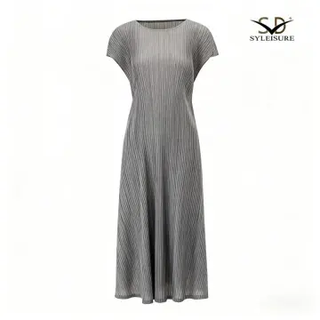 Women's Pleated Loose - Fit Midi Dress