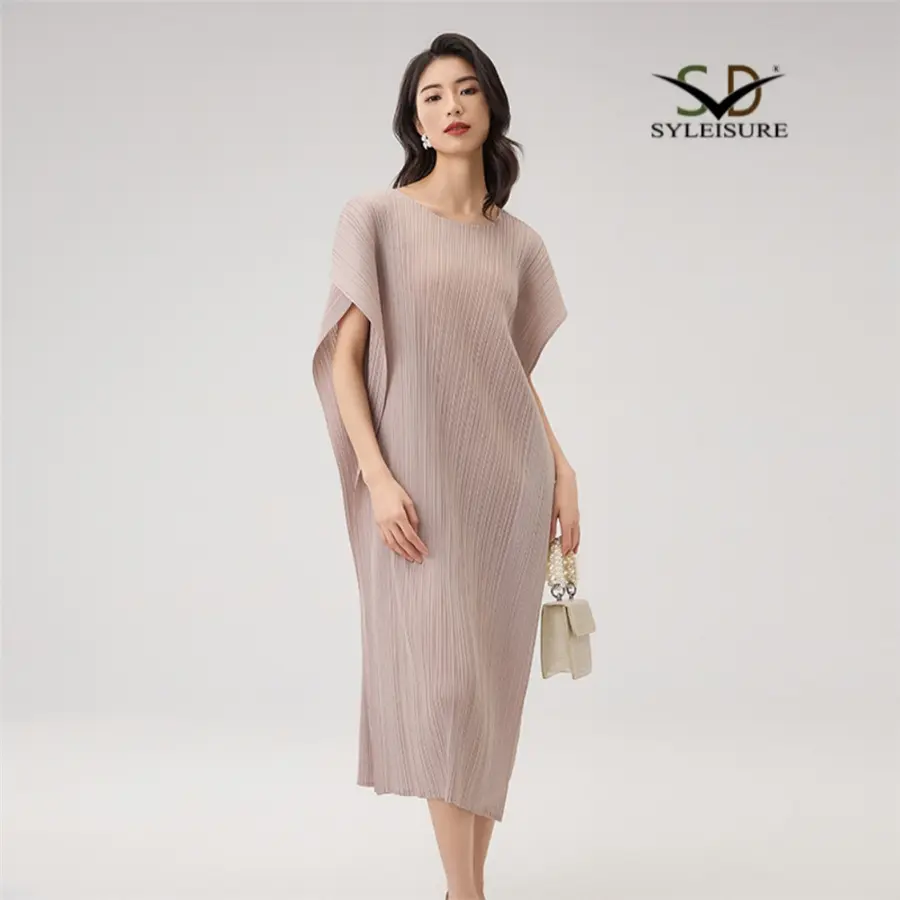 Round Neck Dress (3).jpg